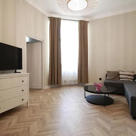 Swietokrzyska Loft By Zen4guest *